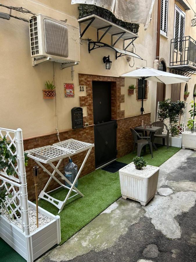 La casetta di sharon Palermo Esterno foto