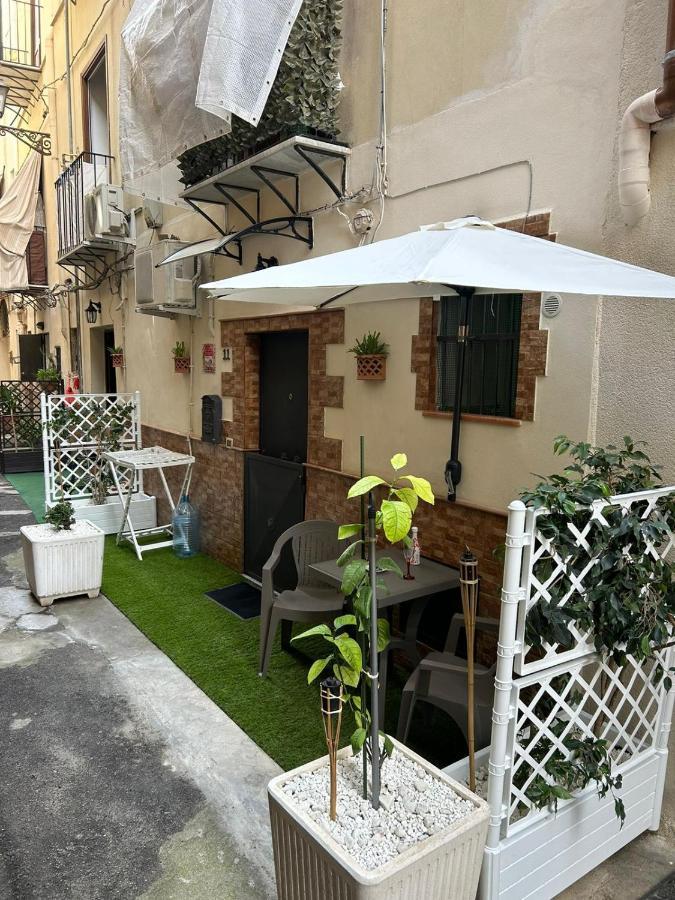 La casetta di sharon Palermo Esterno foto