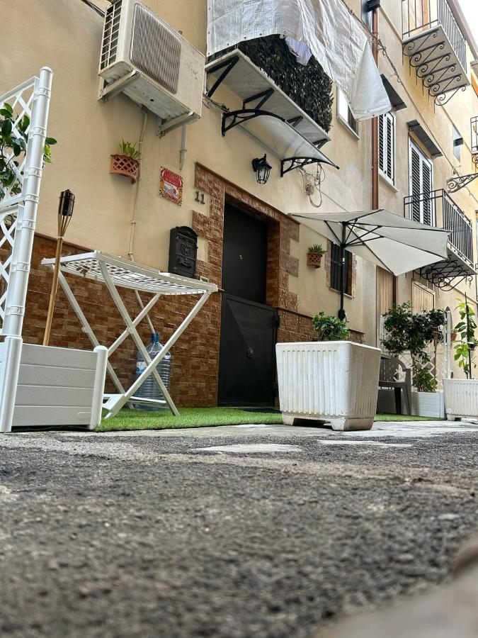 La casetta di sharon Palermo Esterno foto